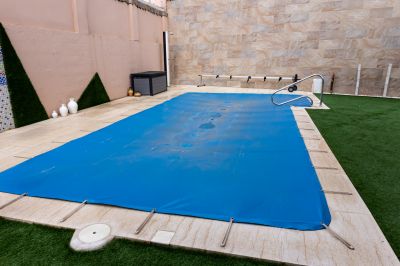 pool cover installation